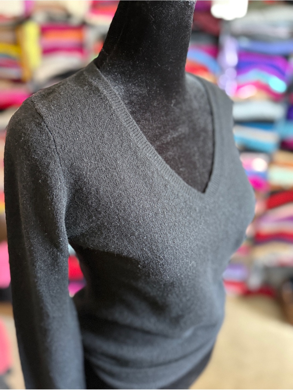 Ann Taylor Black Cashmere V-Neck Sweater
